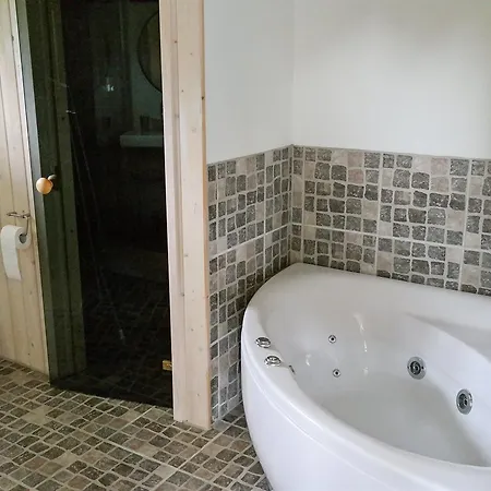 Two-bedroom Holiday In Hals